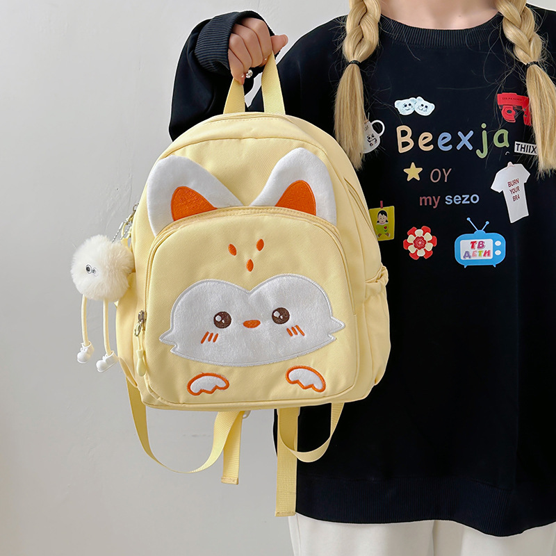 New kindergarten schoolbag for children aged 2-4-6, cute and adorable cartoon small backpack, high appearance level girls' backpack details Picture