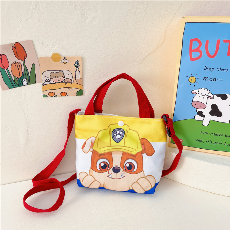 Fashionable children's bags, cute cartoon printed canvas handbags, trendy single-shoulder crossbody bags for boys and girls when going out details Picture