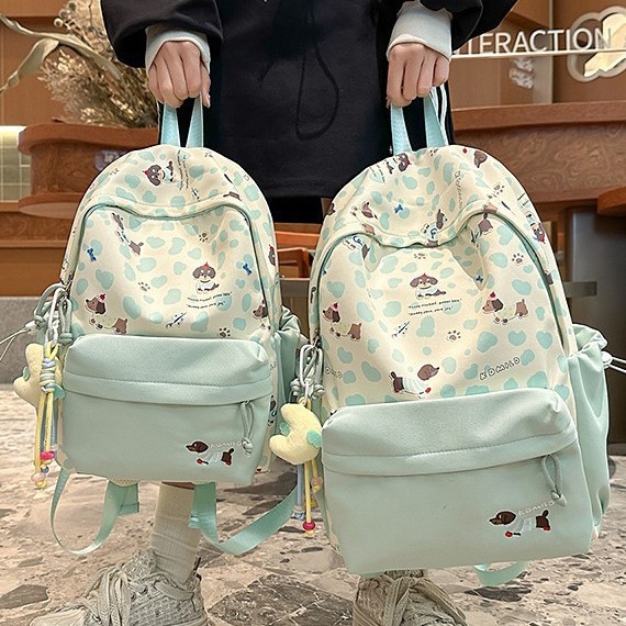 High-appearance-level summer new forest-style fresh and sweet girl backpack and Japanese-style cute middle school student backpack details Picture