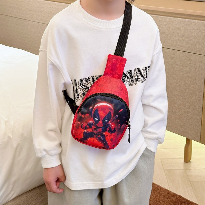 2025 New children's bag, cartoon outdoor casual, light and trendy printed single-shoulder crossbody bag, fashionable men's and women's chest bag Application Scenario