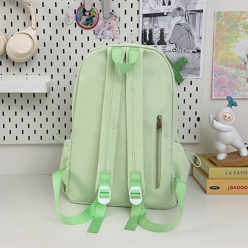 A new high-appearance-level Japanese-style ins fresh, sweet and cute backpack for junior and senior high school students, which is light and simple Specification drawing