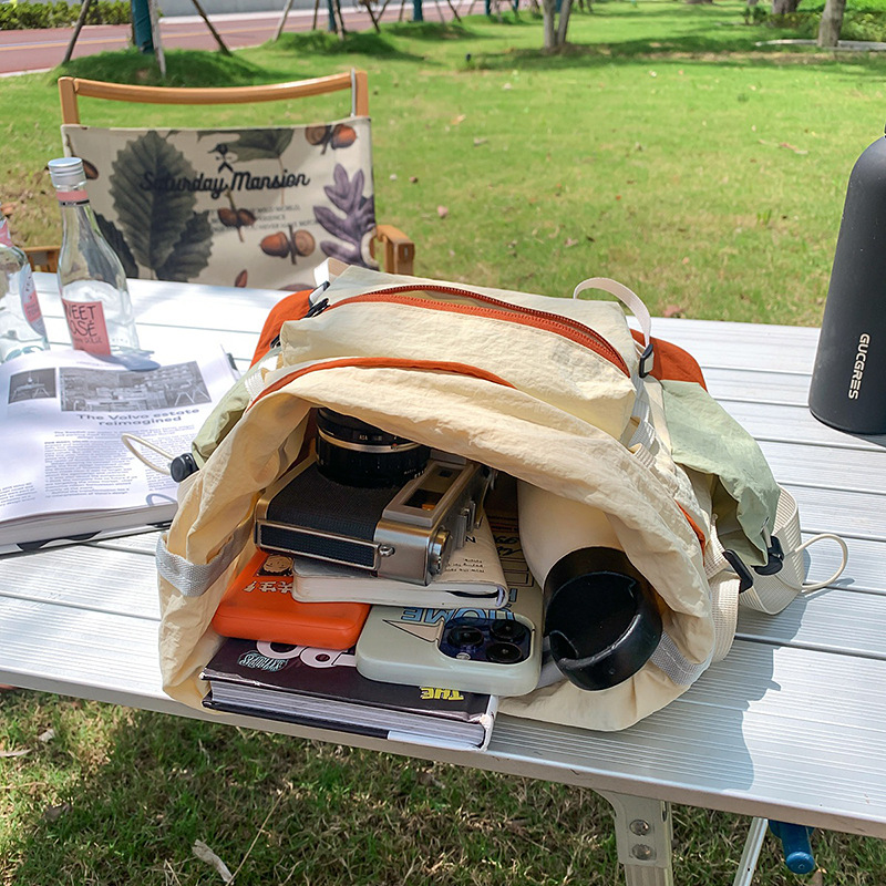 A new summer mountain-themed niche design lightweight mountaineering crossbody bag for women, a casual and simple outdoor lightweight single-shoulder bag Application Scenario