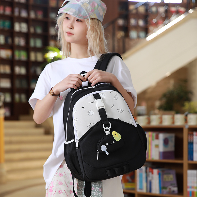 High-quality schoolbag for girls in the Korean ins school style with contrasting colors, multi-layered backpacks for boys in grades 3 to 6 details Picture
