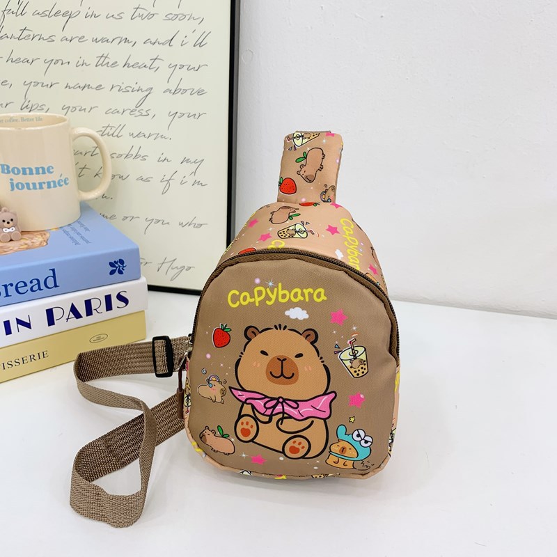 New children's bags: Japanese-style cartoon and anime boys' and girls' chest bags, cute Capibara printed children's crossbody bags Specification drawing