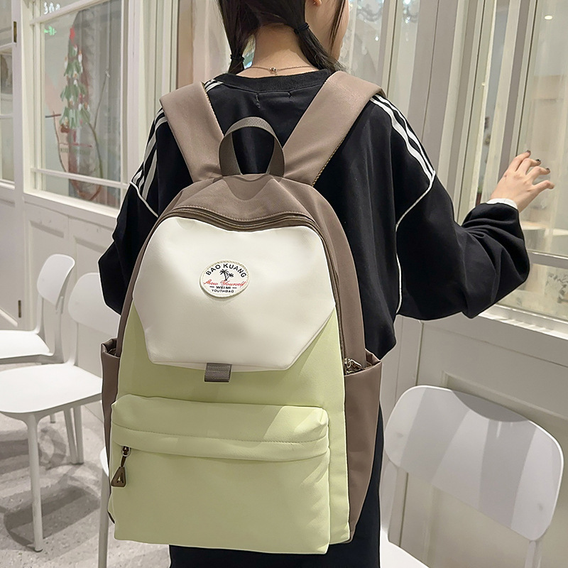 Versatile and good-looking college student color-blocking schoolbag, female niche design sense, large-capacity backpack, casual outdoor backpack details Picture