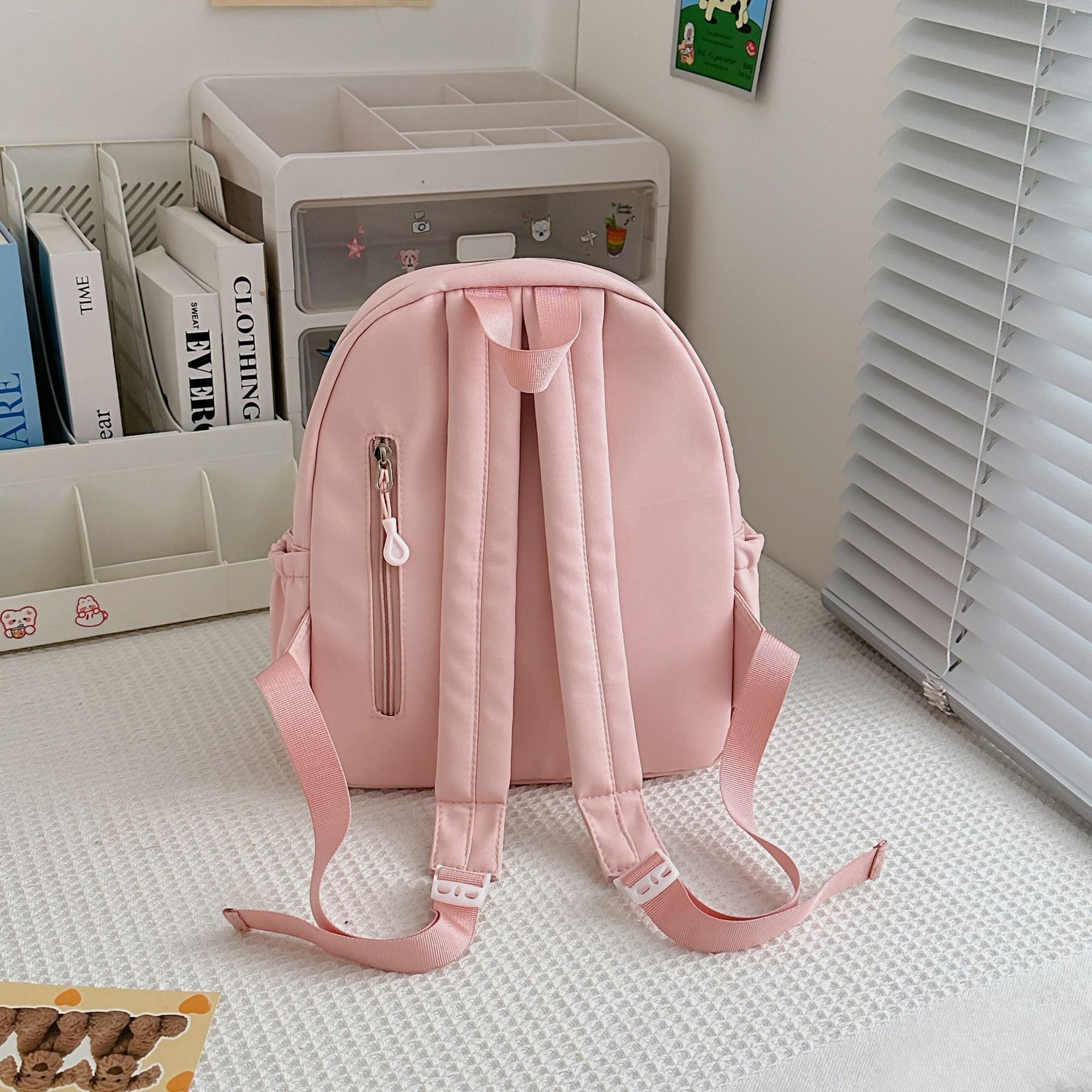 Korean-style children's bag, cute and cartoonish appearance level, adorable baby spring outing small backpack, soft and sticky kindergarten backpack Specification drawing