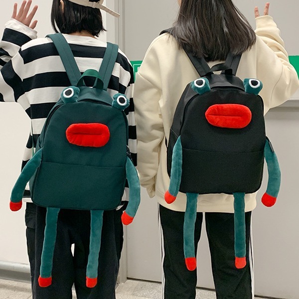A creative, unique, funny and cute frog backpack for a Japanese girl. It's a eye-catching backpack for her best friend when she goes out or goes shopping full figure