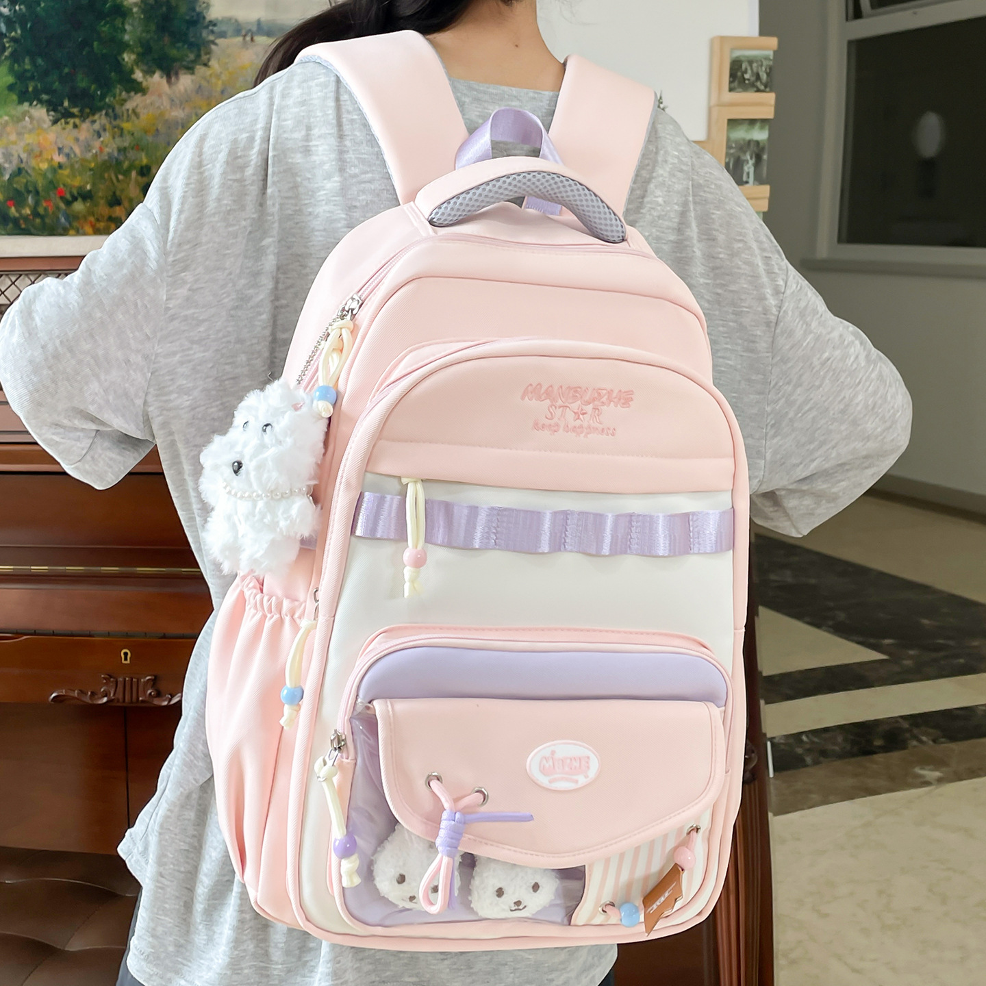 A new high-appearance-level forest-themed fresh, sweet and cute schoolbag, a lightweight and versatile large-capacity backpack for junior and senior high school students full figure