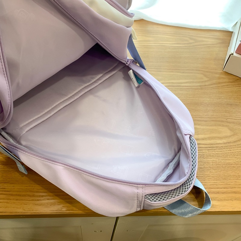 High-quality schoolbags for girls, with a fresh and simple color-blocking combination and a high level of appearance. For junior and senior high school students, multi-layered lightweight backpacks for boys Application Scenario