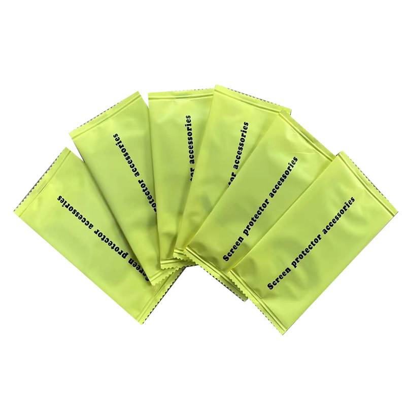 Manufacturer's in-stock tempered film application auxiliary tool kit, three-piece mobile phone film application set, mobile phone film application alcohol bag Item Picture