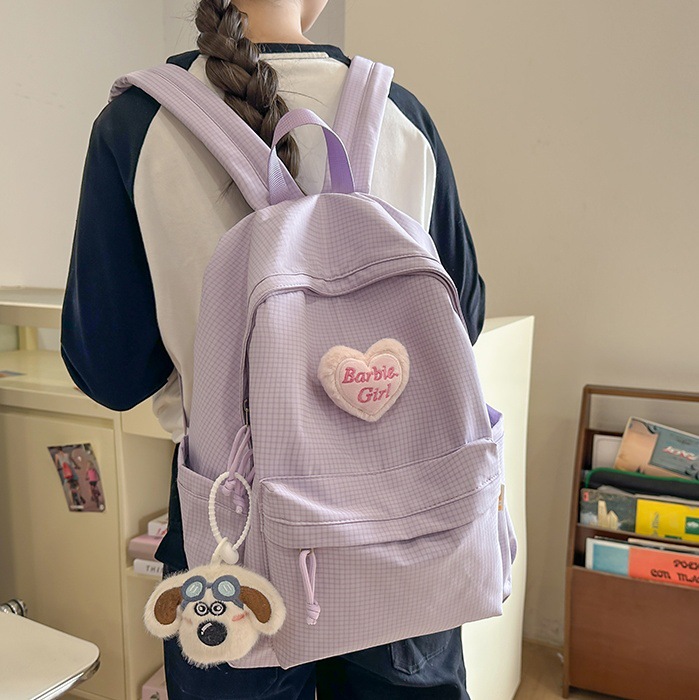 Japanese-style InS-style fresh and clean checkered schoolbag for girls, large-capacity backpack for soft girls, and versatile backpack for college students full figure