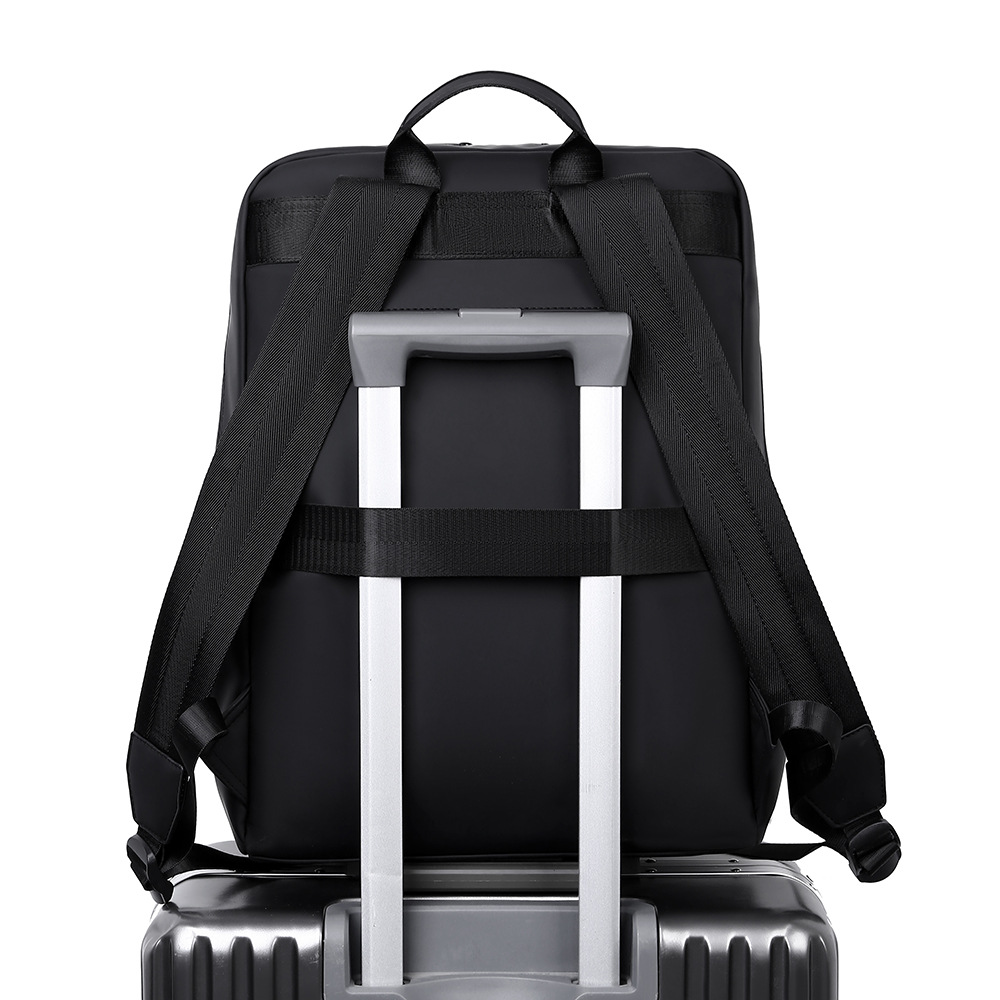 New cross-border backpack, large-capacity backpack, men's high-end casual travel backpack, trendy casual commuting bag Application Scenario