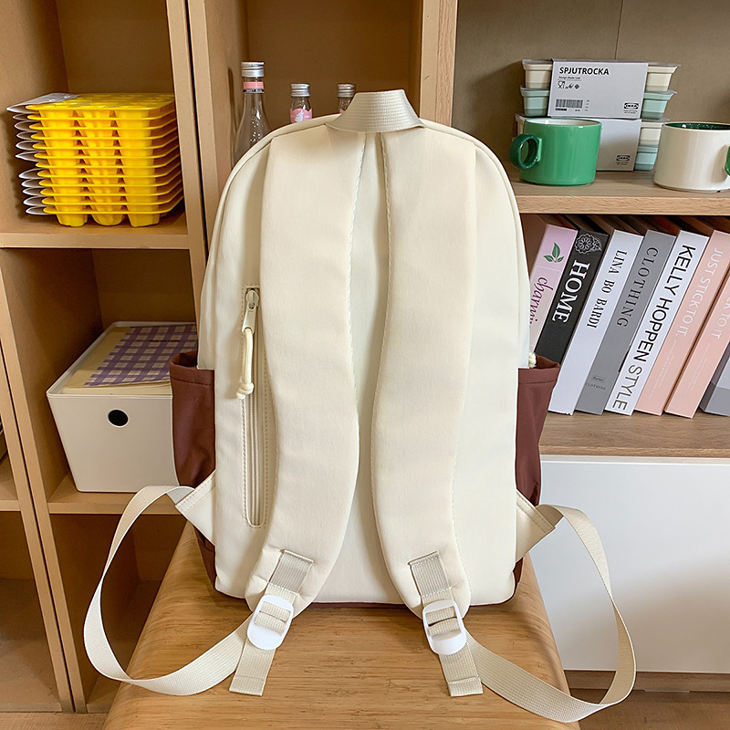 A new high-appeal, fresh and cute backpack for high school and junior high school girls, a casual, simple and versatile large-capacity backpack for commuting Specification drawing