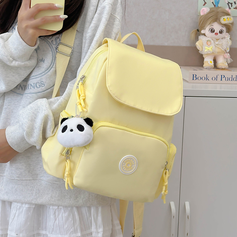 Lazy style flip cover Japanese-style backpack, simple college student schoolbag, solid color backpack, mom's commuting light backpack, girl full figure