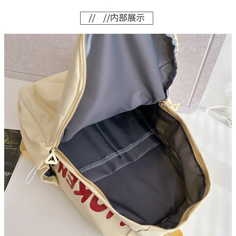 Lightweight and simple backpack for girls, Japanese-style travel, campus casual schoolbag for girls, computer backpack for female college students Application Scenario