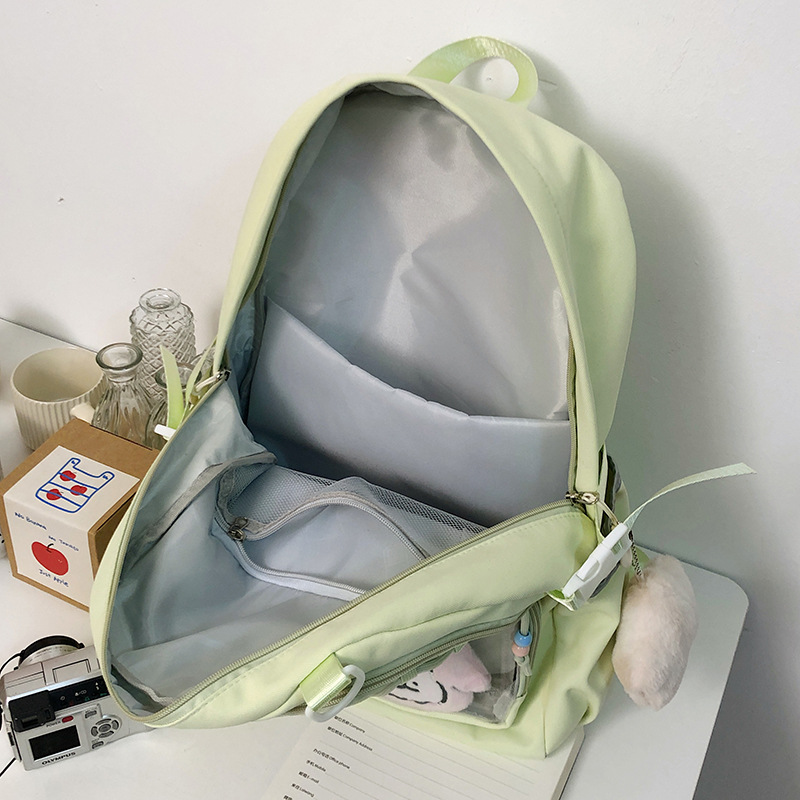"2D schoolbag for girls, high appearance level, dopamine transparent pain bag for primary school students, large-capacity Japanese-style backpack. Application Scenario