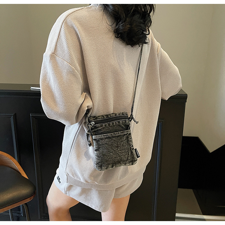 Artistic canvas small bag 2025 new style denim crossbody bag, street casual and trendy single-shoulder mobile phone bag full figure