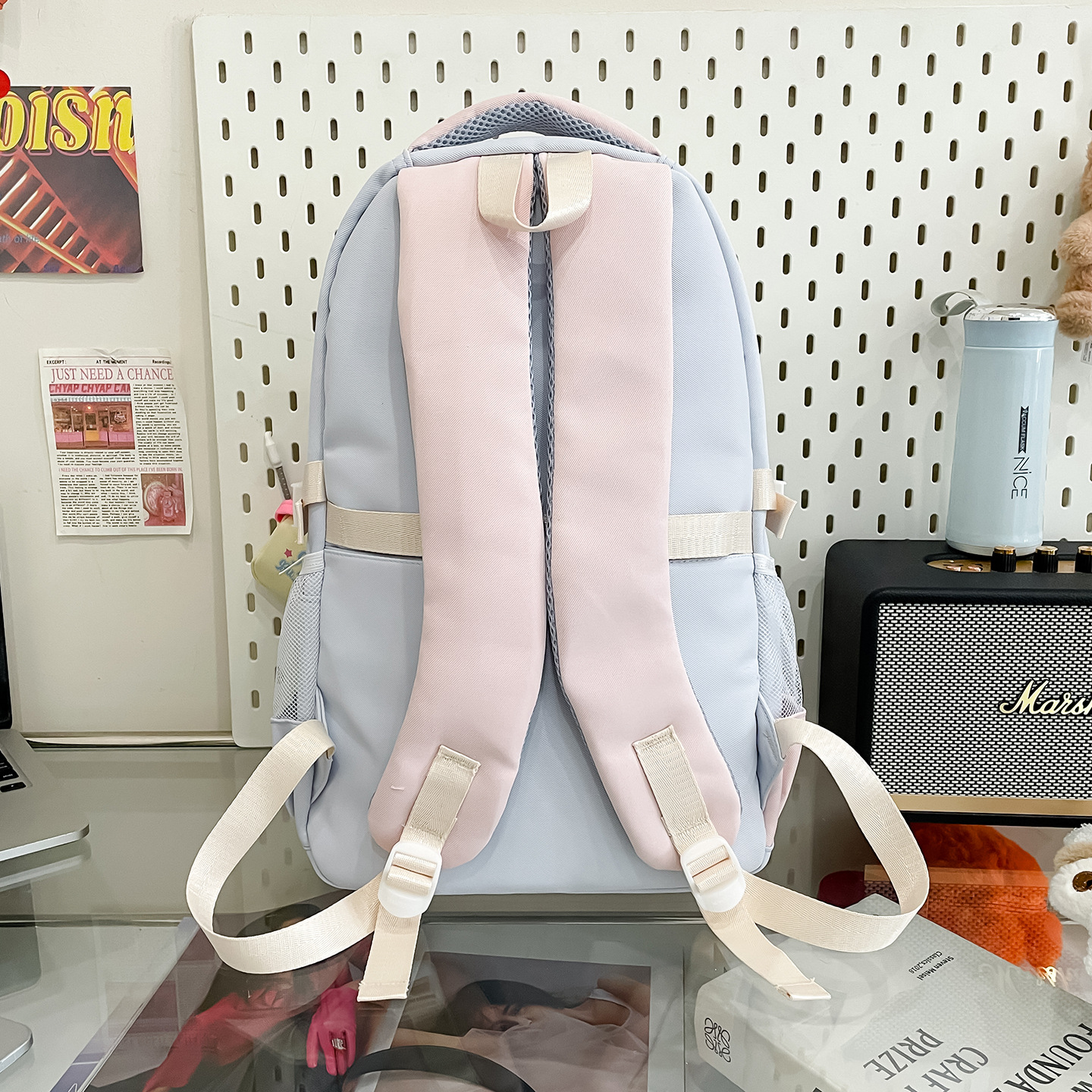 A new high-appearance-level Japanese-style ins fresh and sweet backpack for junior and senior high school students, featuring color-blocking and large-capacity backpacks Specification drawing