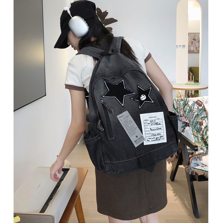 A versatile student backpack with a large capacity, simple and trendy design, a new gradient washable denim backpack for casual use details Picture