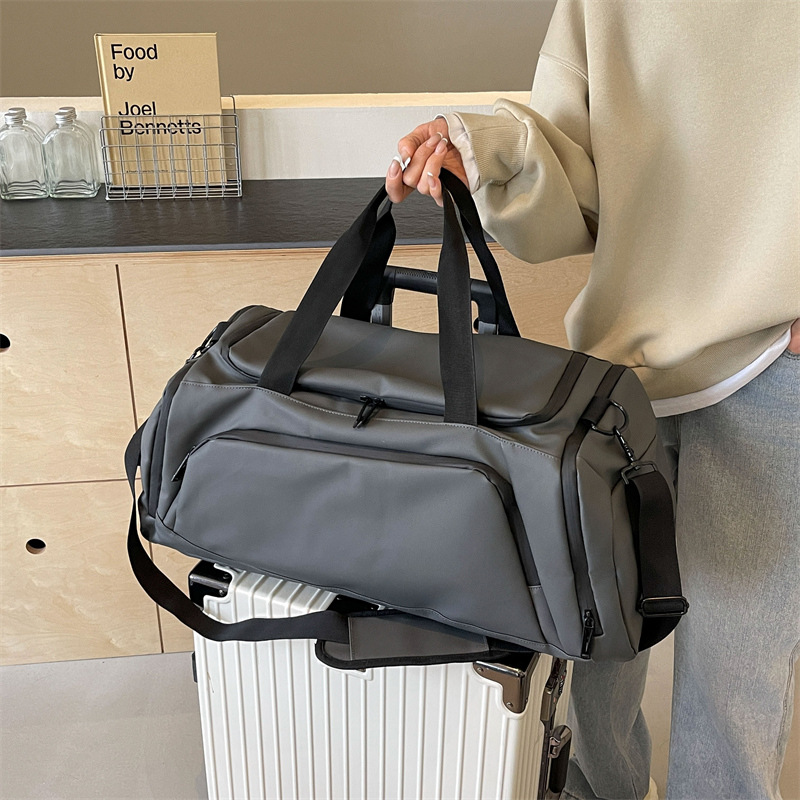 Wholesale fitness bags, training and exercise bags, large-capacity travel bags, dry and wet separation, hand-held bags, shoulder bags, crossbody bags, custom logos details Picture