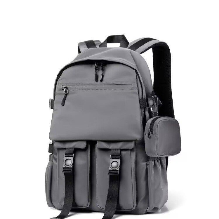 A new, fashionable, large-capacity, trendy and casual backpack for men's cross-border travel, a solid color computer backpack for men Application Scenario
