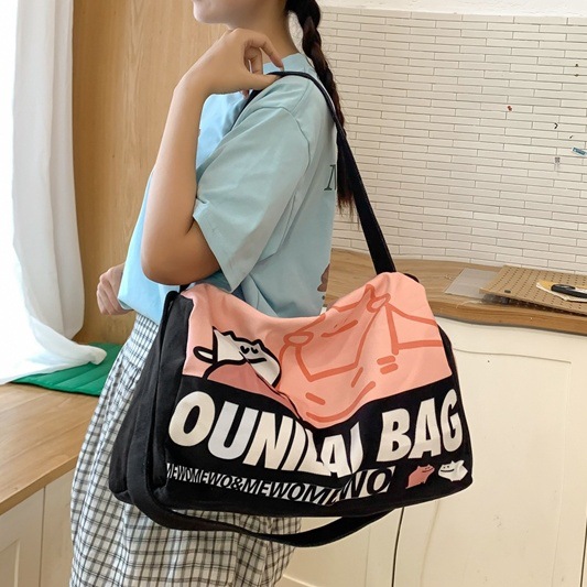 Short travel bag for women, large capacity, versatile, single-shoulder crossbody handbag, luggage bag, dry and wet separation, yoga and fitness bag full figure
