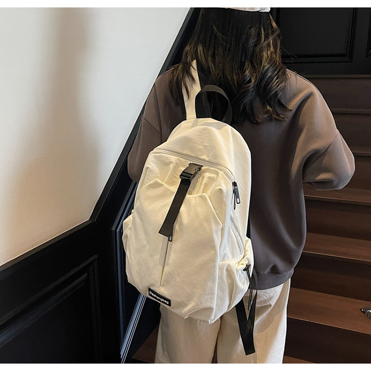 Lightweight backpack for college students, large-capacity, simple, fashionable and versatile travel bag, daily casual commuting backpack details Picture