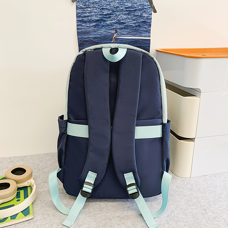 New high-appearance-level letter-style backpack for couples, casual, simple, lightweight, commuting, fashionable and versatile, large-capacity backpack Specification drawing