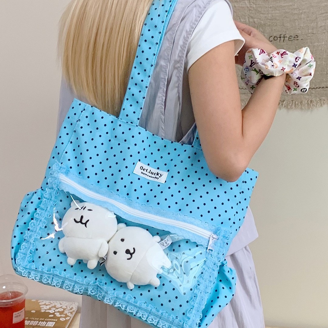 A new Korean-style Instagram bag with a high level of appearance, fresh, sweet and cute polka dot tote transparent balm bag and a lightweight crossbody bag details Picture
