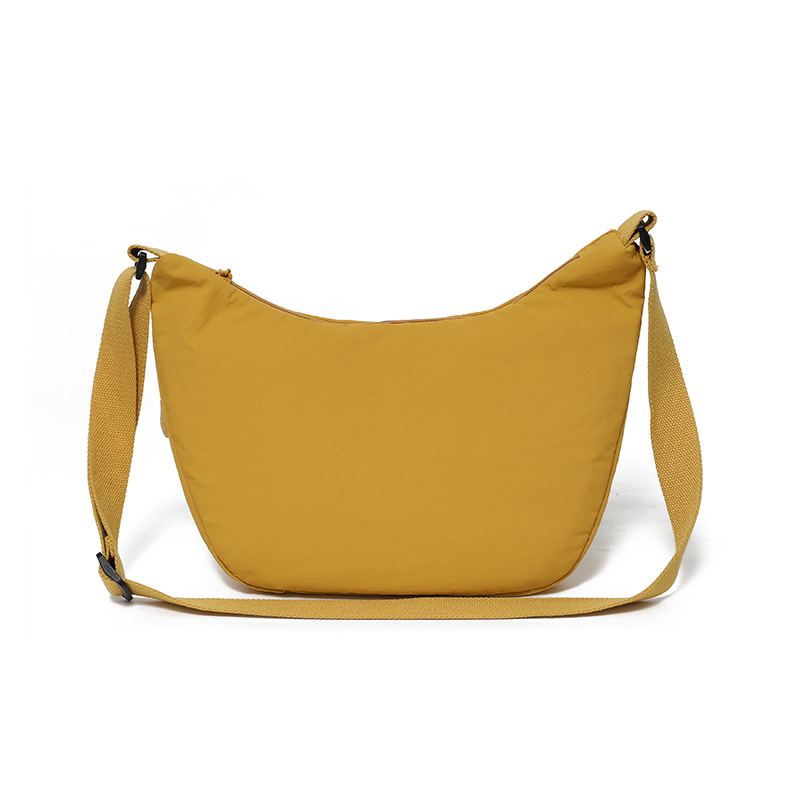A new Korean-style Instagram casual, simple, lightweight and versatile crossbody bag for women with a laid-back and stylish look Specification drawing