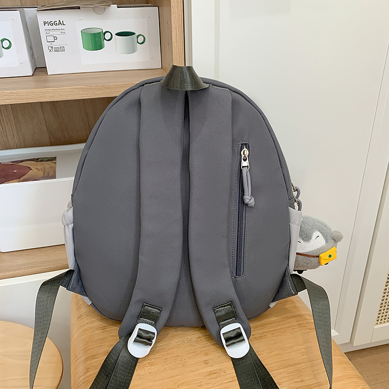 Summer new soft and cute children's cartoon penguin backpack, high appearance level, girlish travel mini backpack Specification drawing