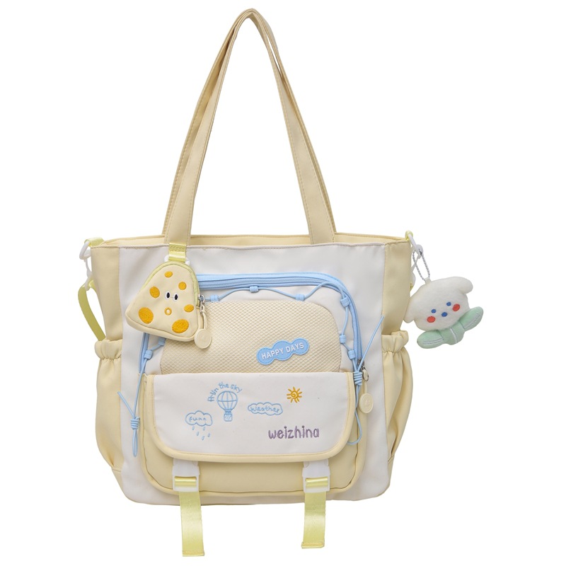 High appearance level single-shoulder bag, Japanese-style ins forest-style fresh and clean, a large capacity color-blocking crossbody bag for primary and secondary school students' make-up classes Item Picture
