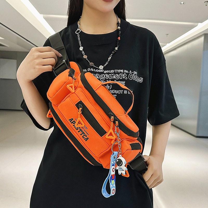 New men's chest bag, Japanese Harajuku workwear style sports crossbody bag, trendy brand, large capacity, versatile couple cycling waist bag details Picture