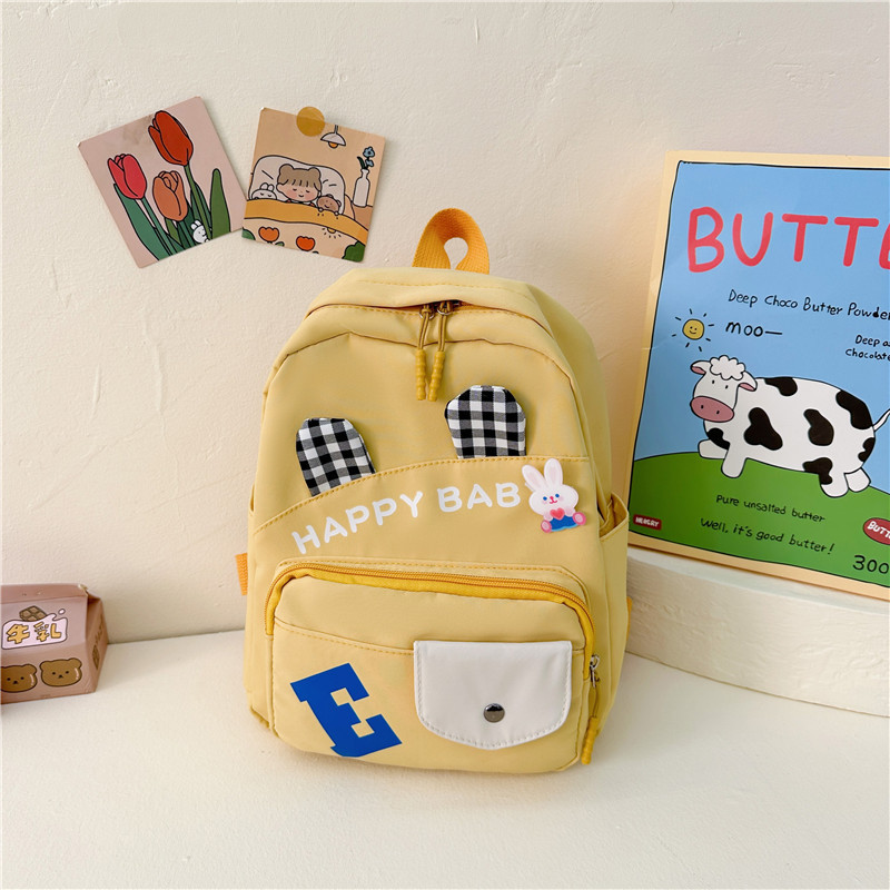 The new children's schoolbag, a cute cartoon backpack for kindergartens, is a perfect match for daily travel and artistic kids' bags details Picture