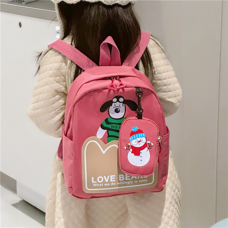 Children's bags, large-capacity girls' backpacks, cute cartoon baby schoolbags, backpacks for middle and senior class boys in kindergartens Application Scenario