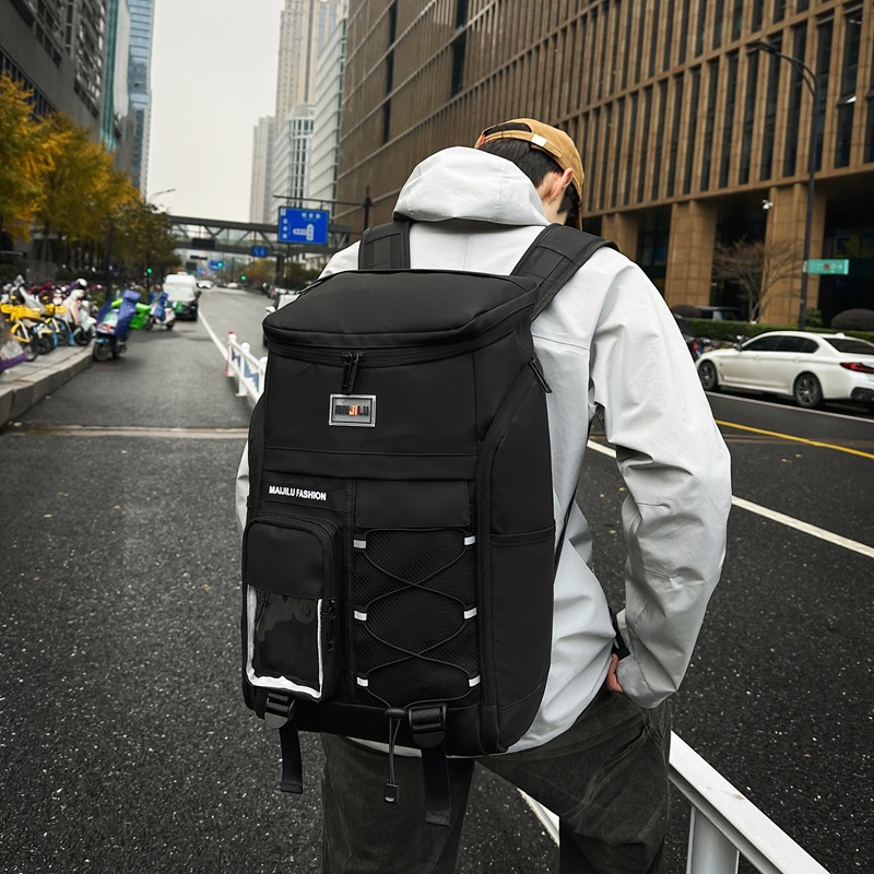 Men's large-capacity sports basketball bags, female college students' outdoor travel yoga dry and wet separation backpacks, a trend details Picture