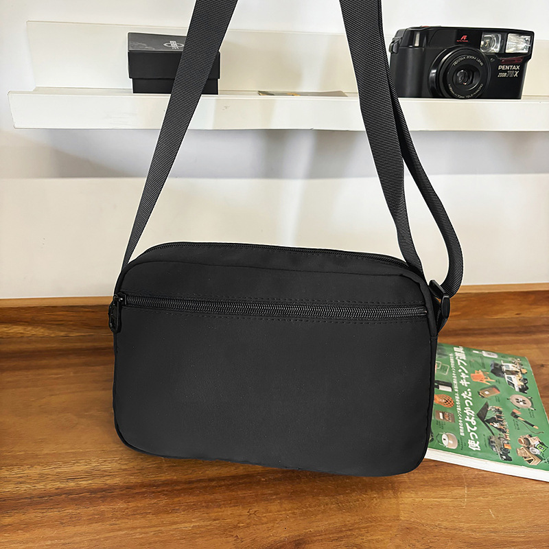 2025 New trendy brand single-shoulder bag for men, Japanese casual, simple and versatile crossbody bag, lightweight mobile phone, small backpack for women Specification drawing