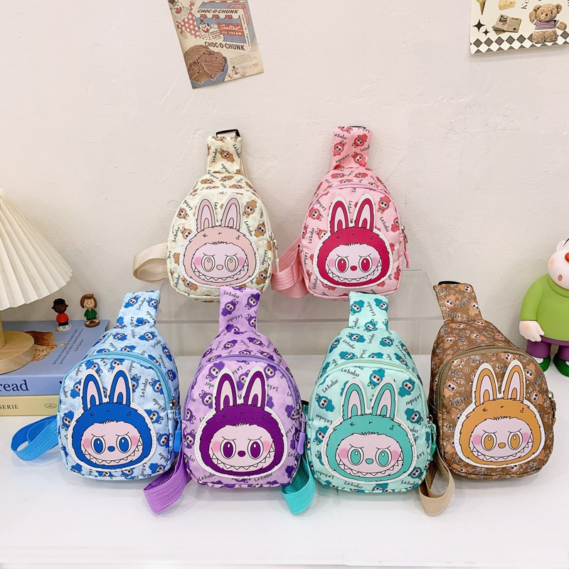The new 2024 winter children's cartoon chest bag and waist bag with sweet printed crossbody bag, as well as a portable pocket bag for travel full figure