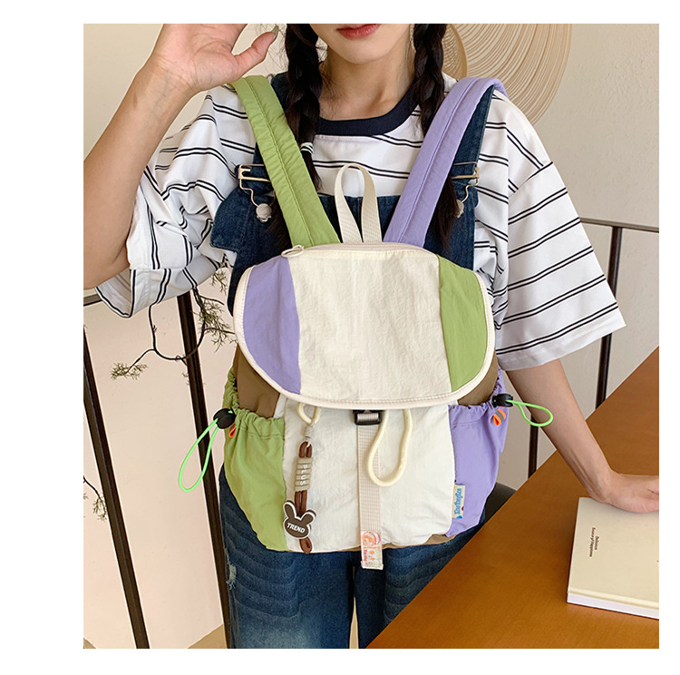 New outdoor leisure sports backpack, high appearance level travel backpack, primary school bag, lightweight hiking bag full figure