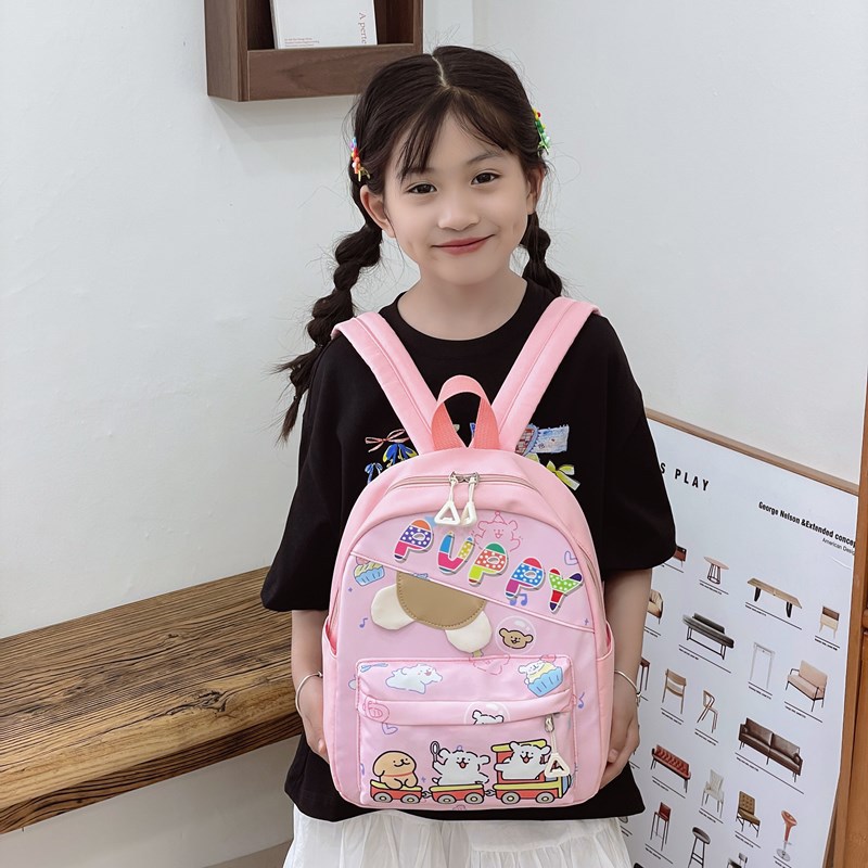 2025 New style children's schoolbag, cute cartoon small backpack for boys and girls in kindergartens, casual travel backpack Application Scenario