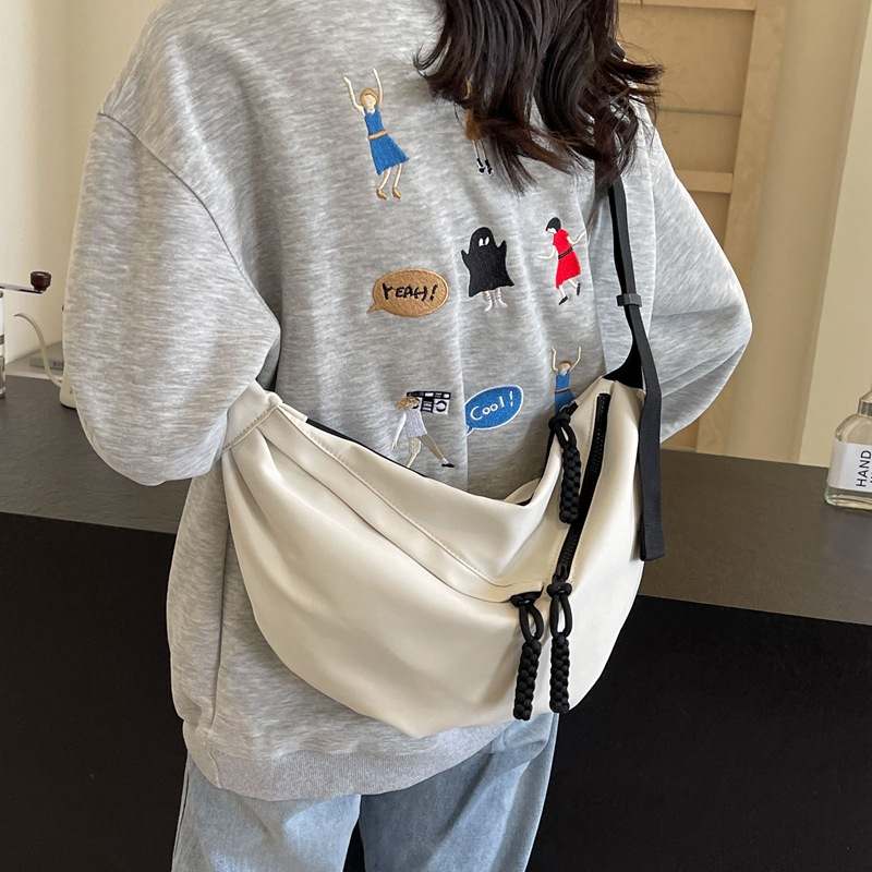Korean style Instagram trendy casual dumpling bag crossbody bag 2025 New fashionable large-capacity single-shoulder bag Versatile women's bag full figure