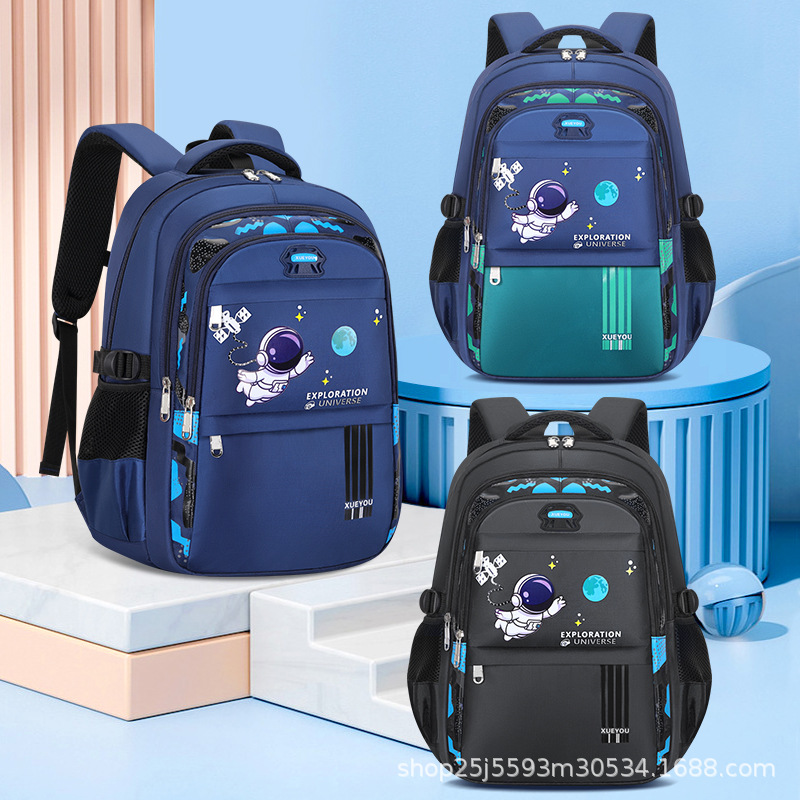Customized primary school student schoolbags, lightweight and lightweight astronaut bags, large-capacity backrest bags for 1-3-6 grade children 's backpacks details Picture