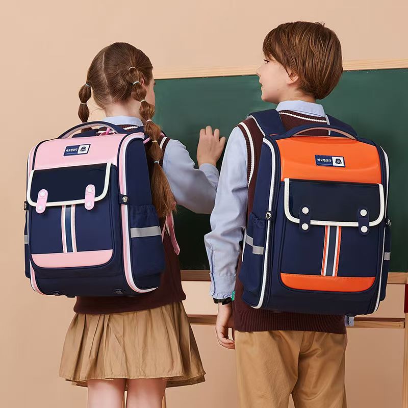 New children's schoolbag for grades one, two, three, four, five and six - boys and girls - shoulder bag for reducing burden and protecting spine full figure