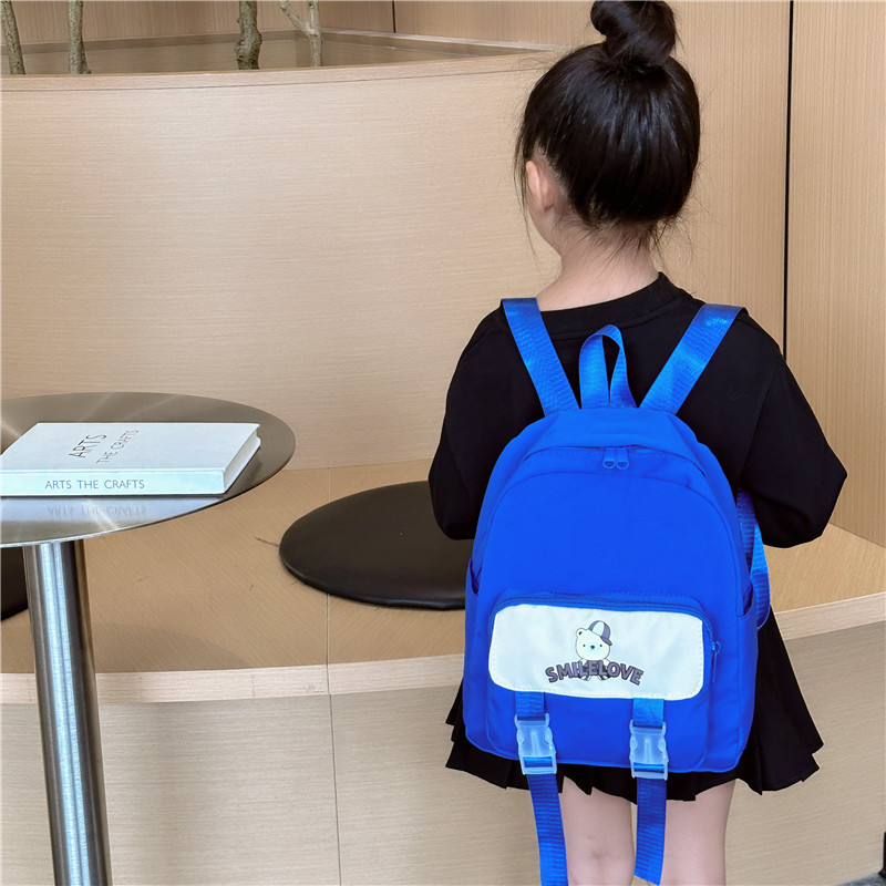 New autumn original backpack, cute little backpack for kindergarten 3-6, simple and versatile travel for primary school students Application Scenario