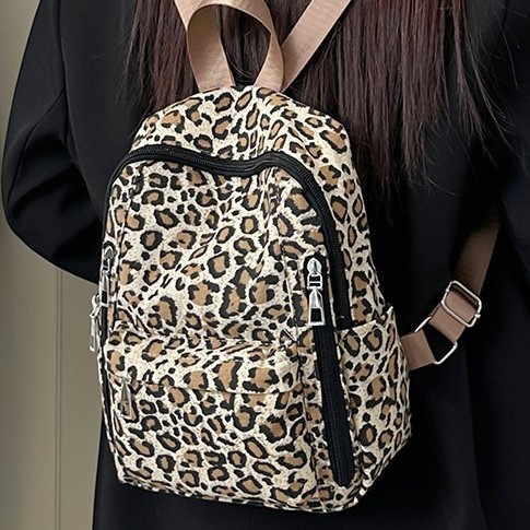 2025 Cross-border Backpack Trend Leopard Print Travel Backpack, Retro mini Spring New Commuter Hot Girl Student bag full figure
