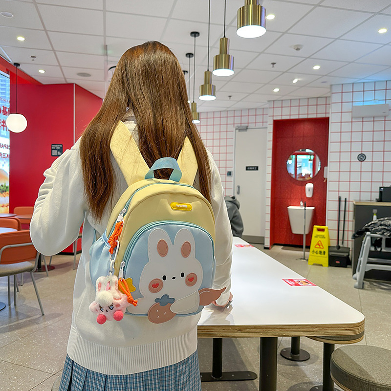 2025 New cartoon cute kindergarten baby schoolbag, super cute Korean-style, lightweight, spine-protecting, stylish and sweet backpack full figure
