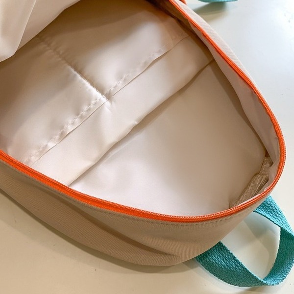 College-style color-blocking small backpack, Japanese-style Instagram fresh and clean children's travel backpack, fashionable mom with kids backpack Specification drawing
