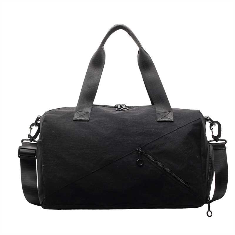 The 2025 new Fitness large-capacity short-distance travel bag is a versatile outdoor storage bag, lightweight, casual and fashionable single-shoulder bag Item Picture