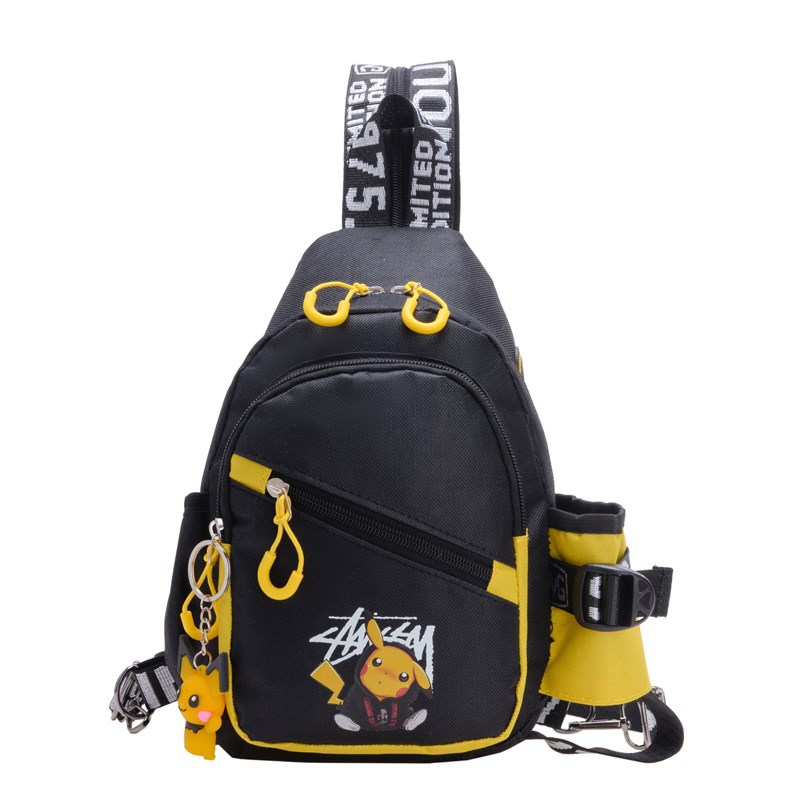 For children traveling outdoors, backpacks are often used. They are light, cute and have large capacity. Boys' chest bags and trendy single-shoulder and double-shoulder bags Item Picture