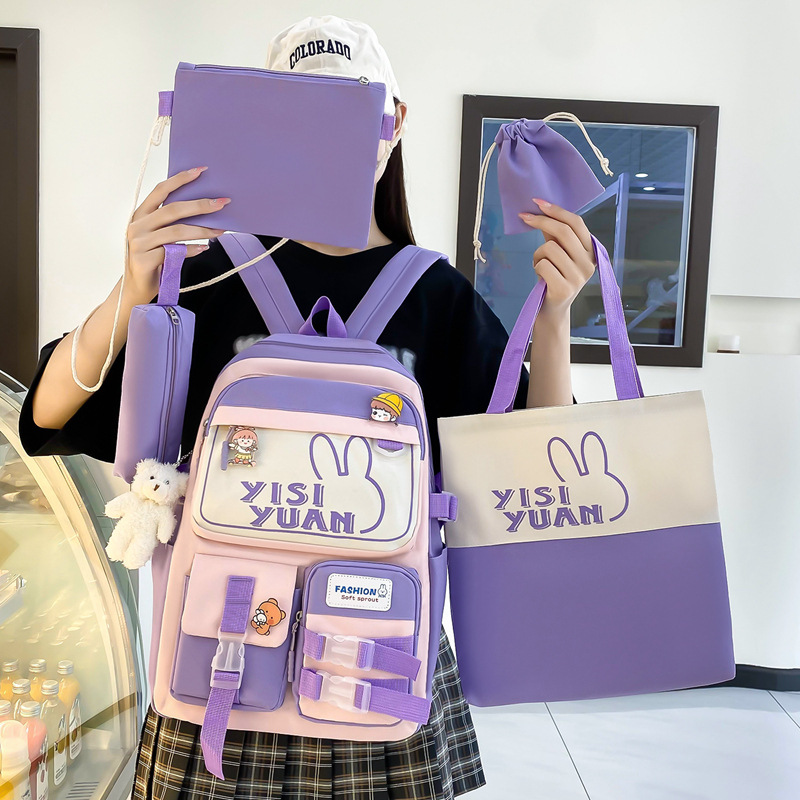 A new and fresh Korean-style backpack five-piece set for students, casual and versatile, lightweight and cute backpack for primary school students Application Scenario